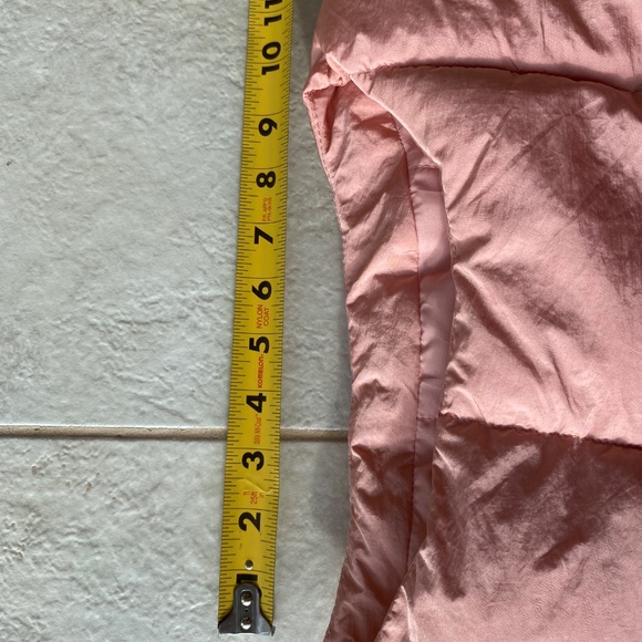NEW Women's Winter Crop Vest Puffer Vest Small Pink - Picture 6 of 7